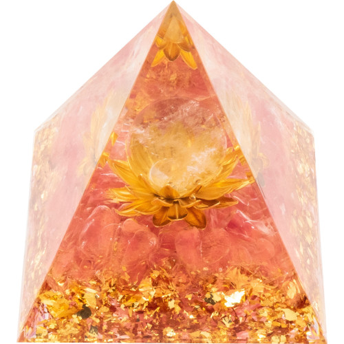 Pyramide Orgonite Cristara - Résine et Cristal de Roche - Lily Parker 2
