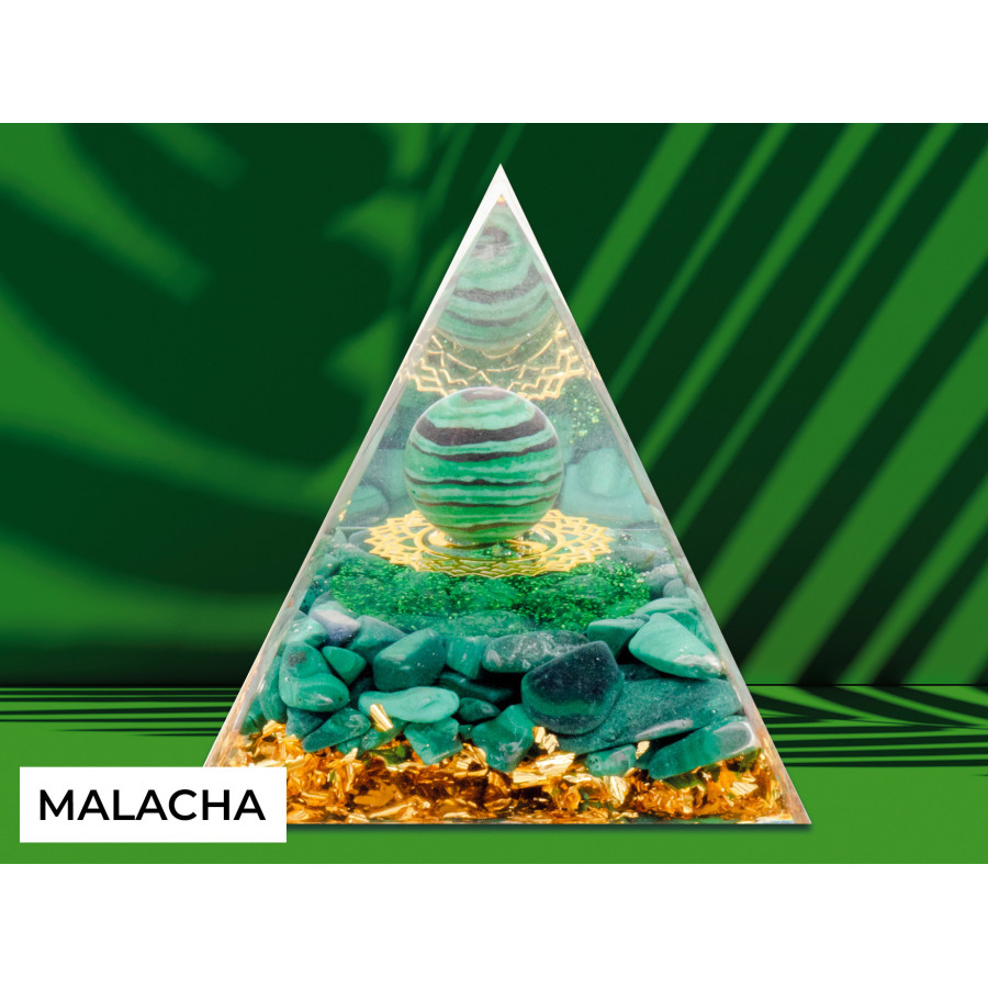 Pyramide Orgonite Malacha - Résine et Malachite - Lily Parker