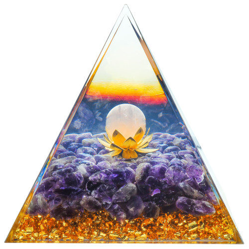 Pyramide Orgonite Nephra - Résine et Obsidienne Neige - Lily Parker