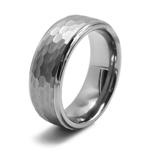 Bague tungstène - intérieur confort - effet martelé - largeur 8mm - Carla Valenti