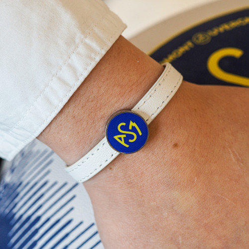 Bracelet ASM - acier cuir blanc - Logo  jaune fond bleu – Bijoux Officiels ASM Clermont 2