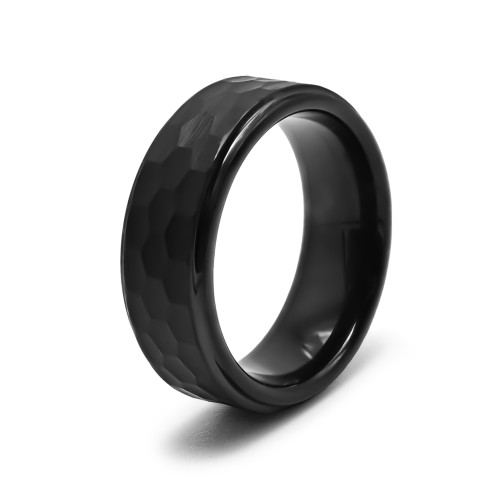 Bague tungstènte PVD noir - largeur 8 mm - deux bandes lisses de chaque côté de 1mm et largeur centrale de 6mm - Carla Valenti