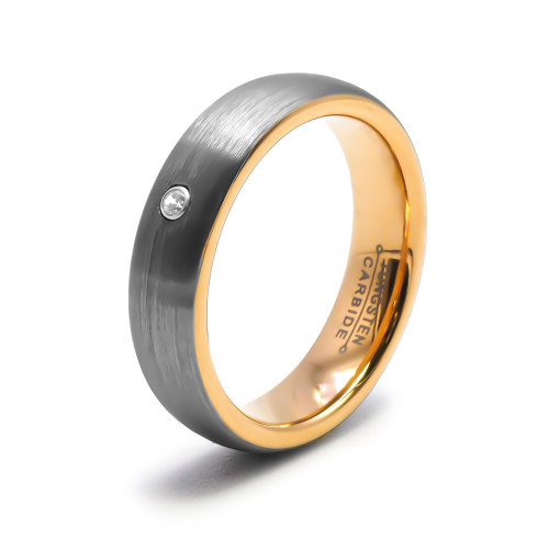 Alliance / Bague tungstène - PVD doré - intérieur confort - finition bombée & brossée - largeur 6mm - zircon blanc - Carla Valen