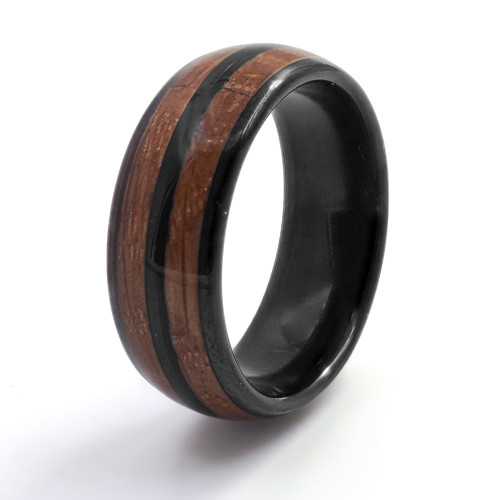 Bague Whisky Obsidien - tungstène PVD noir, bois de baril de whisky incrusté - William Spencer